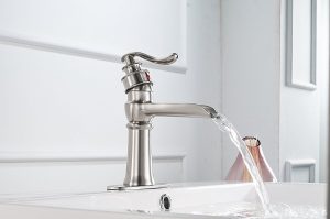 Grifo cascada: la mejor forma de tener un baño con estilo